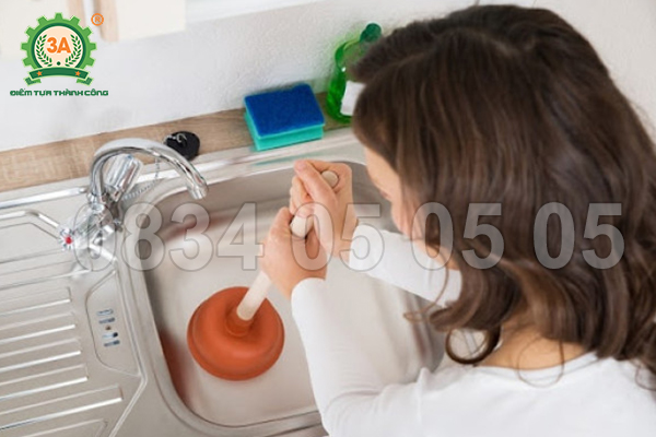 Thông tắc cống tại nhà